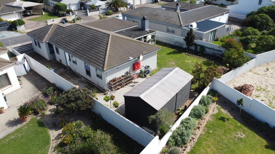 3 Bedroom Property for Sale in Country Club Western Cape
